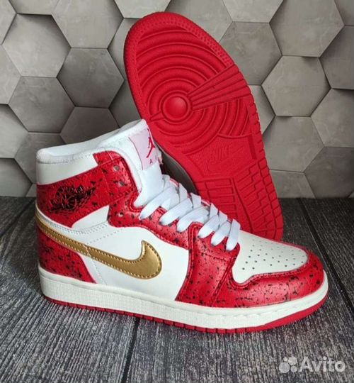 Кроссовки женские nike AIR jordan retro