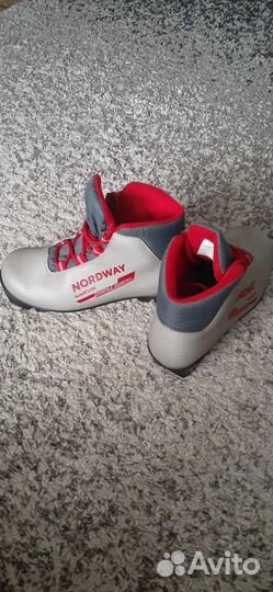 Лыжные ботинки детские 34