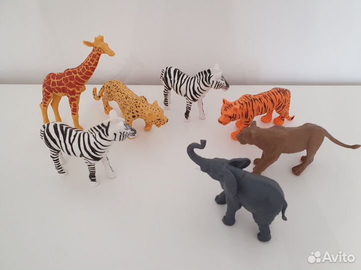 Развивающие игрушки для малышей пакетом