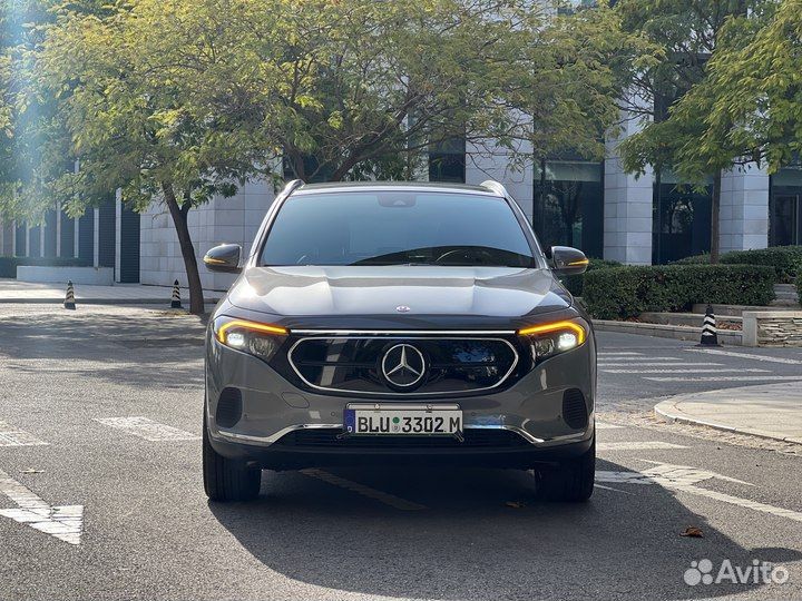 Mercedes-Benz EQA 190 л.с. AT, 2022, 10 000 км