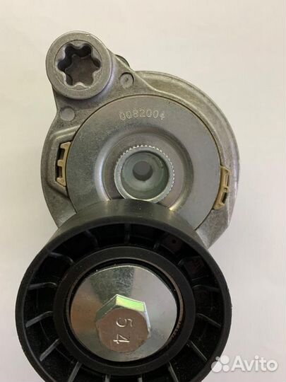 Натяжитель ремня volvo