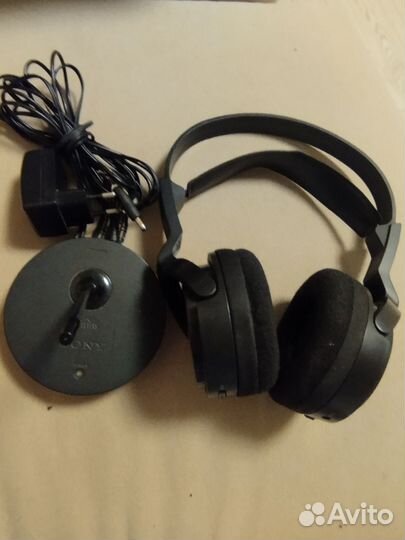 Беспроводные наушники накладные sony