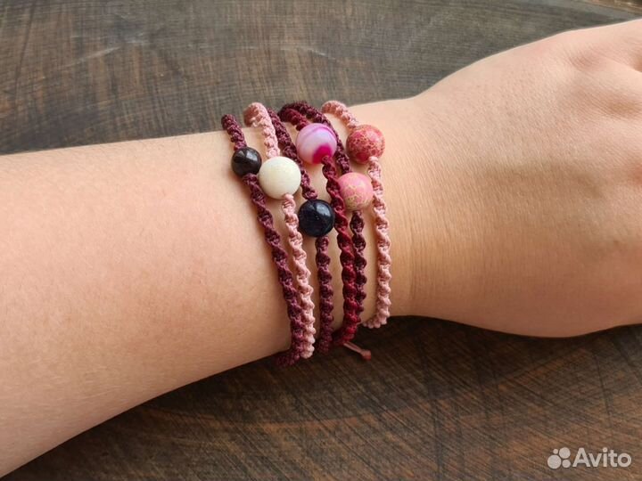 Браслеты-спирали с натуральными камнями мараме