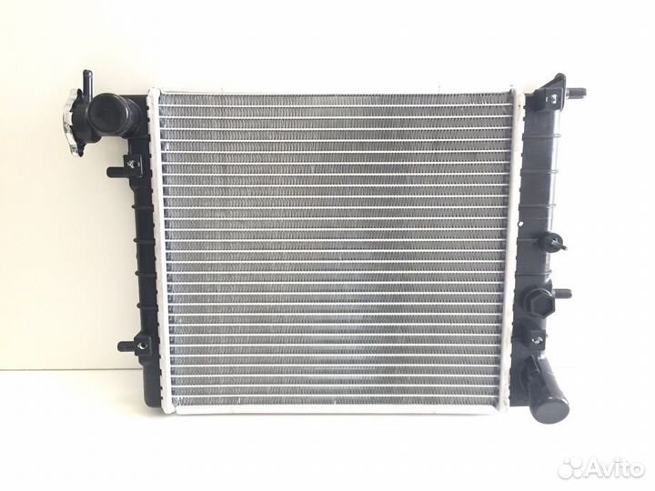 Радиатор охлаждения Hyundai Accent Tagaz МКПП