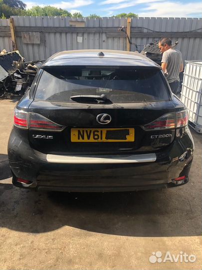 Полный разбор Lexus CT200H F