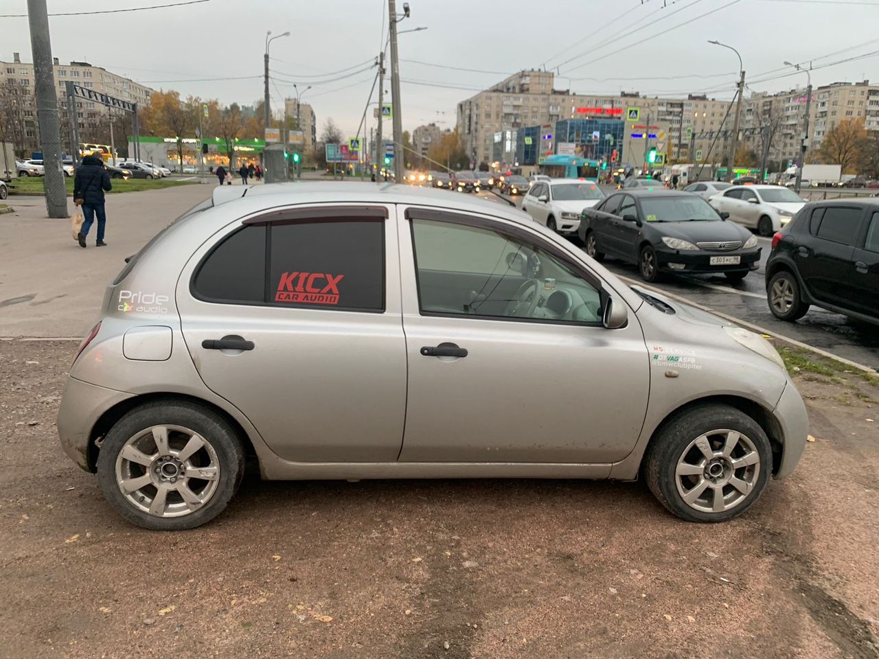 Nissan March: фото владельца
