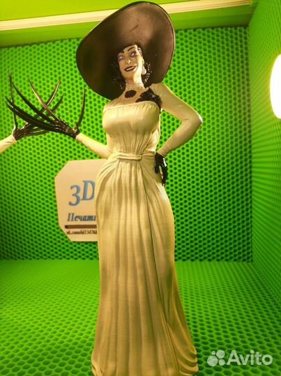 Леди демитреску, тиран из обителя зла