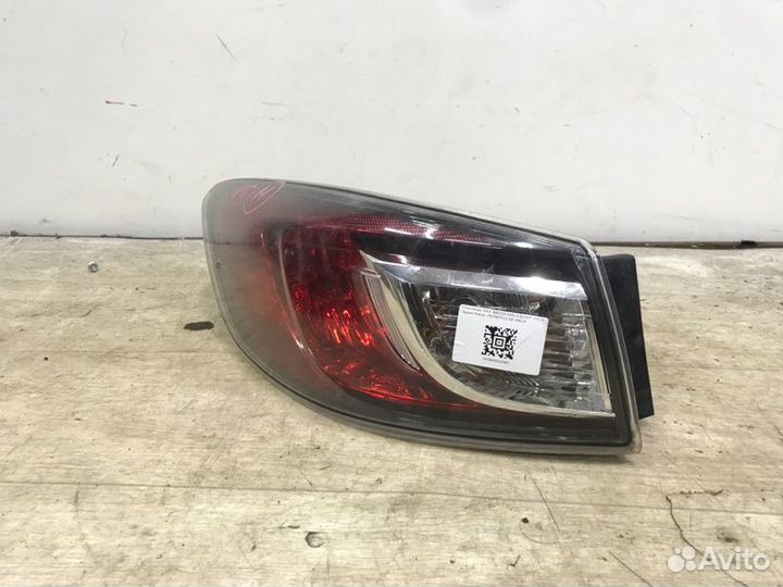 Фонарь левый Mazda 3 BL 2010