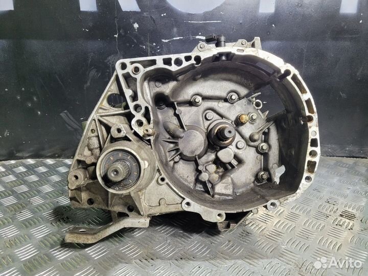 МКПП на запчатси от Лада Ларгус