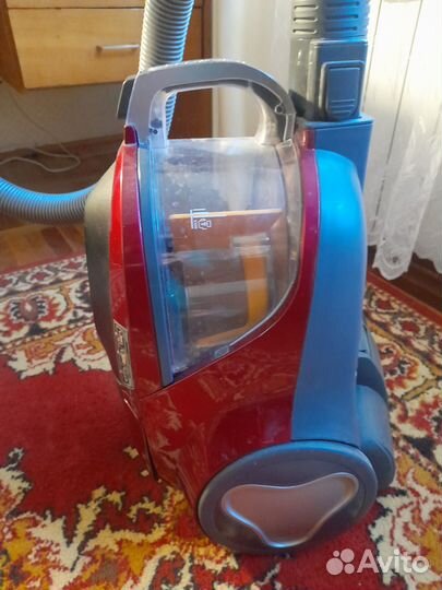 Продам пылесос LG