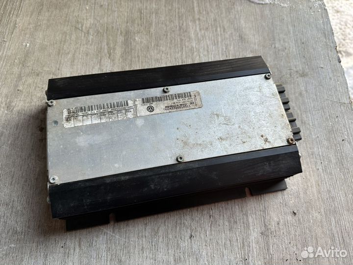 Усилитель звука VW 1