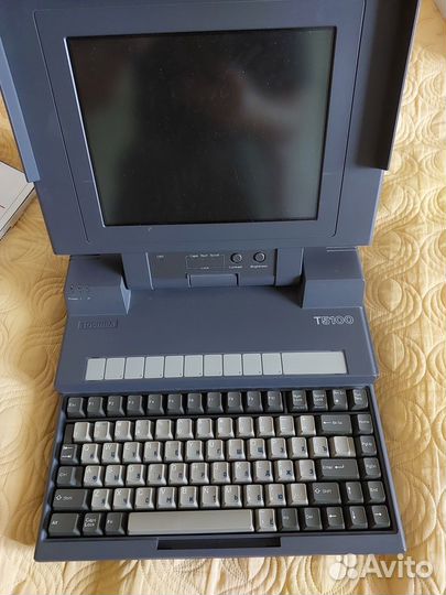 Винтажный ноутбук Toshiba T5100 1987г