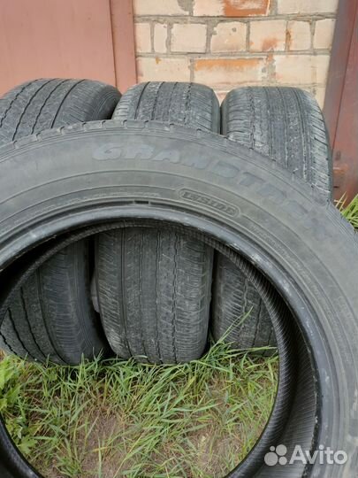 Dunlop Grandtrek ST30 225/60 R18 100H