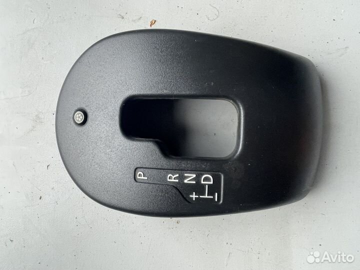 Накладка селектора АКПП Nissan Almera G15