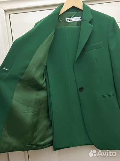 Брючный костюм женский Zara