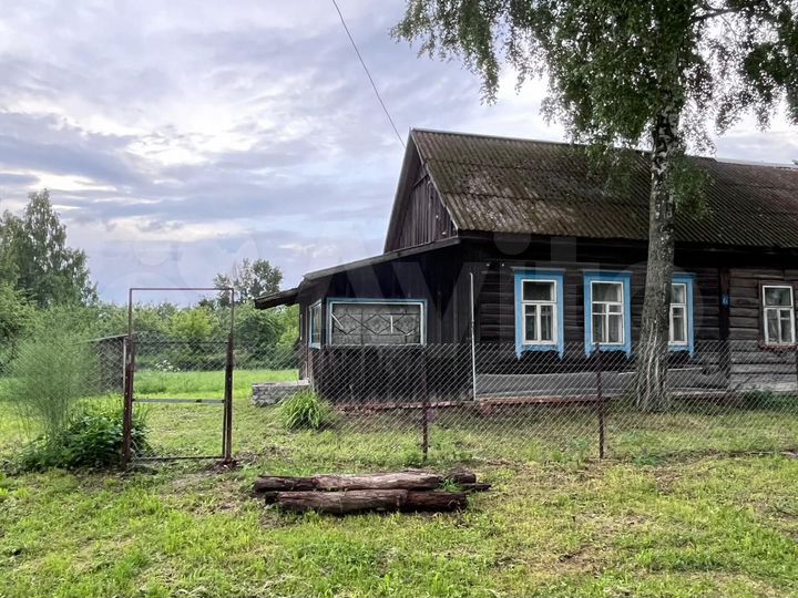 Дом 33 м² на участке 12 сот.