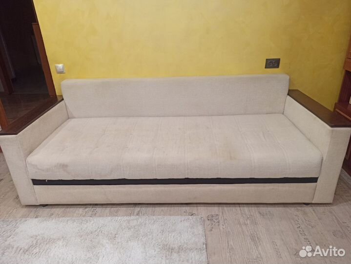 Диван прямой