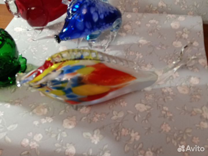 Статуэтки из стекла