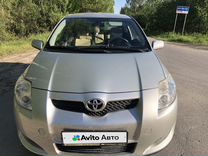 Toyota Auris 1.6 MT, 2008, 140 000 км, с пробегом, цена 650 000 руб.