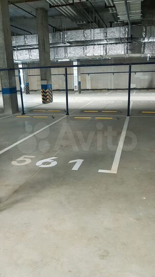 Машиноместо, 13 м²