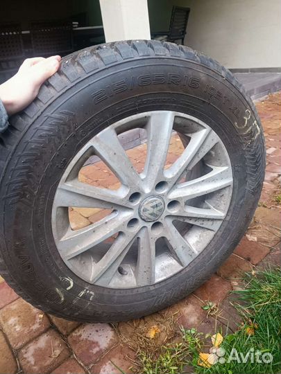 Nokian Tyres Hakkapeliitta 8 SUV 215/65 R16