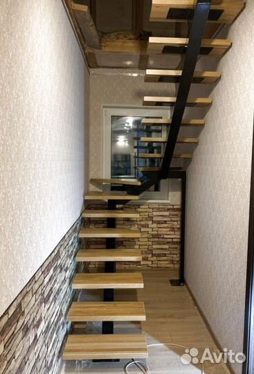 Лестничные перила кованные с монтажем