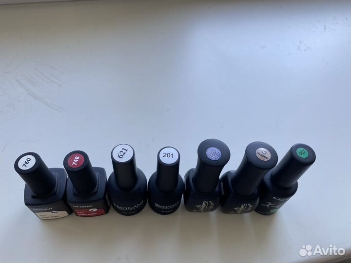 Гель лак для ногтей