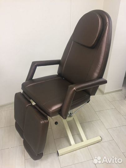 Педикюрное кресло Слава гидравлическое поворотное