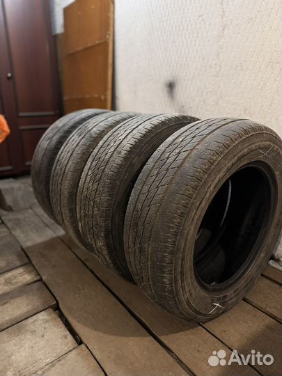 Toyo Open Country H/T 215/65 R16