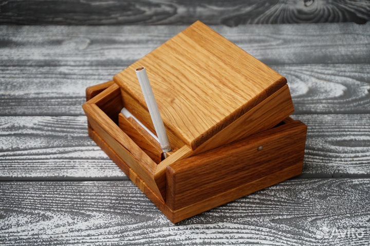 Оригинальный подарок из дерева. Сигаретница