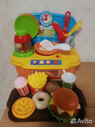 Игровой набор кухня+фастфуд