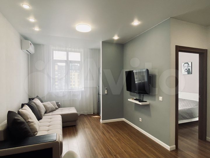 2-к. квартира, 40 м², 10/19 эт.