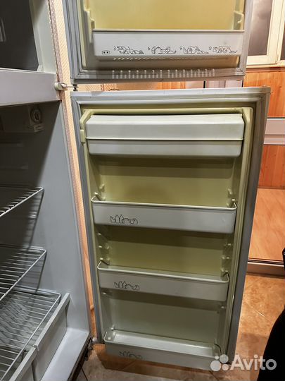 Холодильник атлант бу