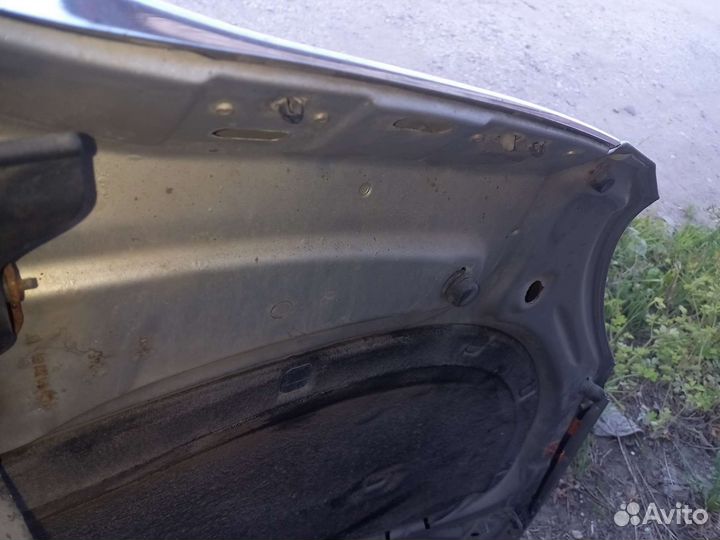 Капот на skoda fabia2/roomster