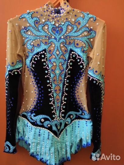 Купальник для художественной гимнастики