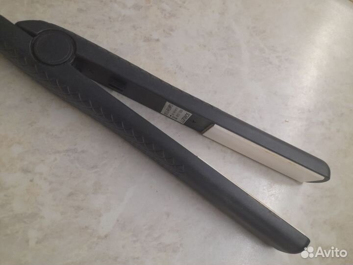 Выпрямитель/ утюжок для волос