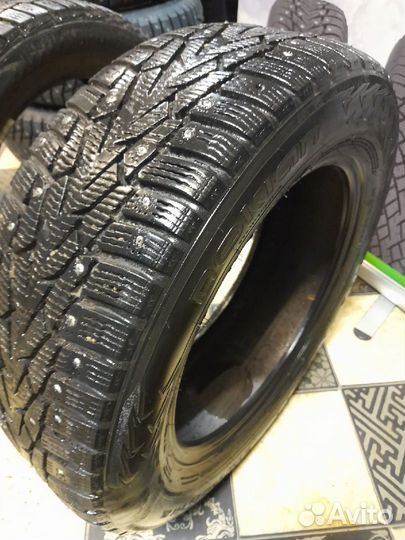 Nokian Tyres Hakkapeliitta 7 205/60 R16