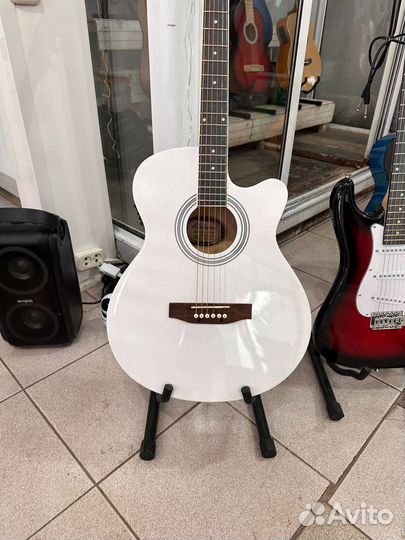 Электро Акустическая гитара