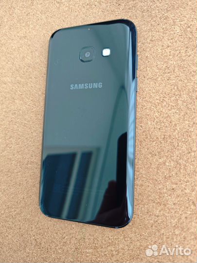 Samsung Galaxy A3 (2017) SM-A320F/DS, 2/16 ГБ