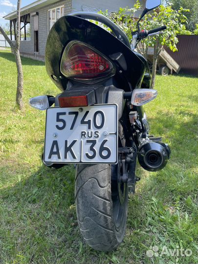 Suzuki GW250