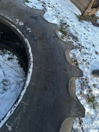 Покрышка с трактора 520/85R42