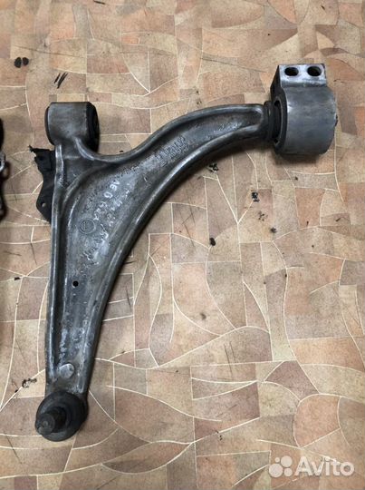Рычаг передний Opel Astra j