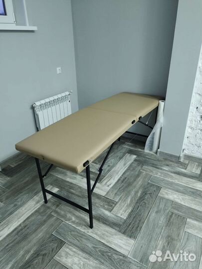 Массажная кушетка