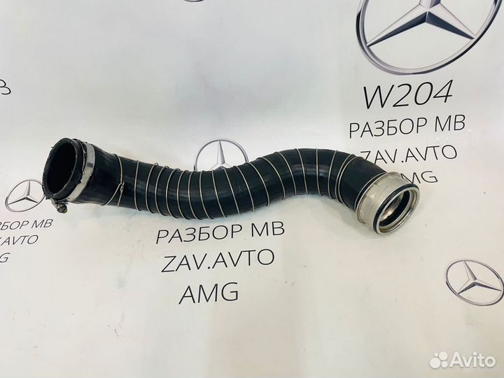 Патрубок интеркулера левый Mercedes W204