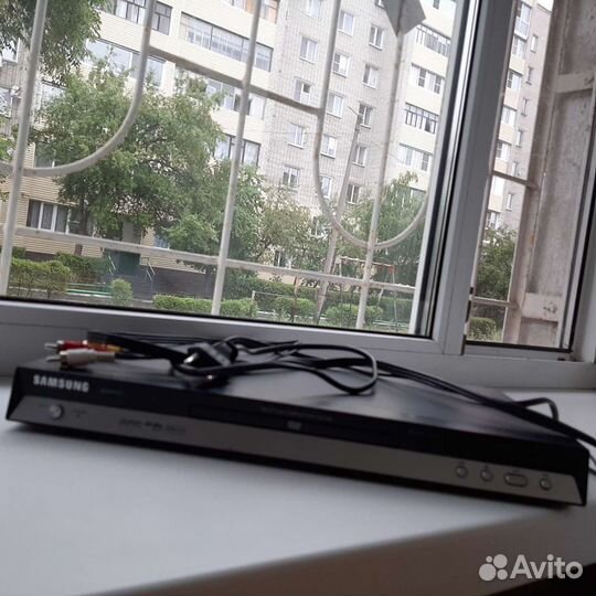 Видеомагнитофон