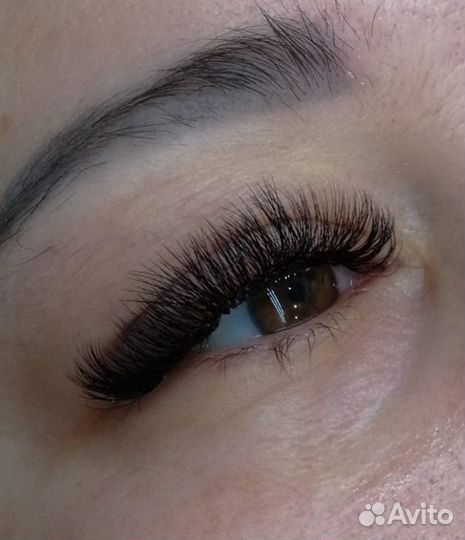 Наращивание ресниц модель