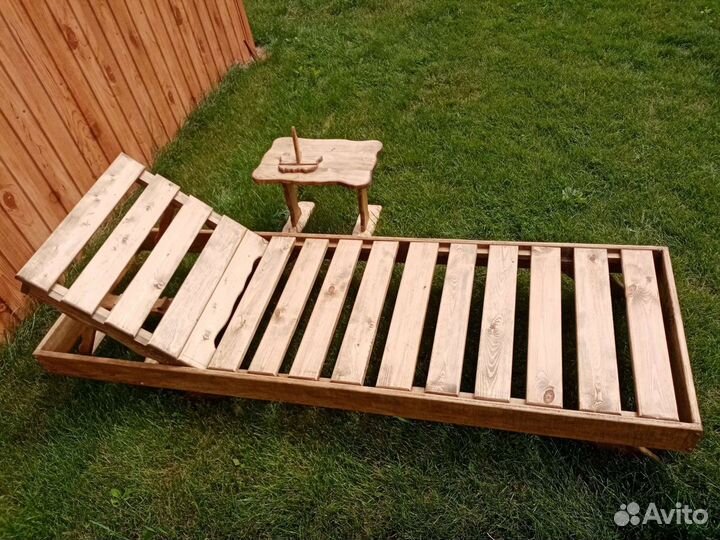 Шезлонг для дачи и дома