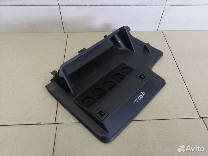 Бардачок Golf V Plus 2005-2014