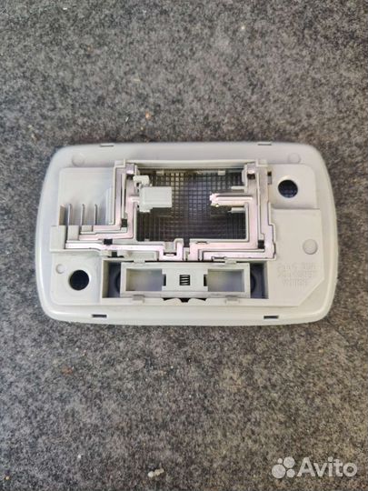 Плафон салона Хонда фит GD3