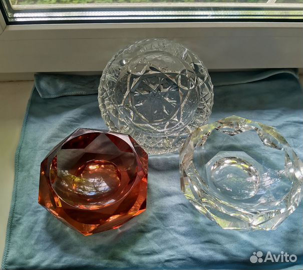 Пепельница-вазочка-подставка цветное стекло